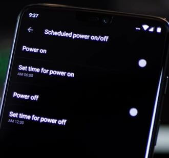 Kā ieplānot ieslēgšanu un izslēgšanu ierīcēs OnePlus 7 Pro, 7T, 6T, 6